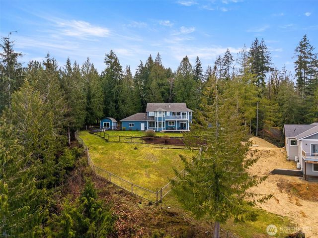 9916 NW Dishman Road, Bremerton, WA 98312