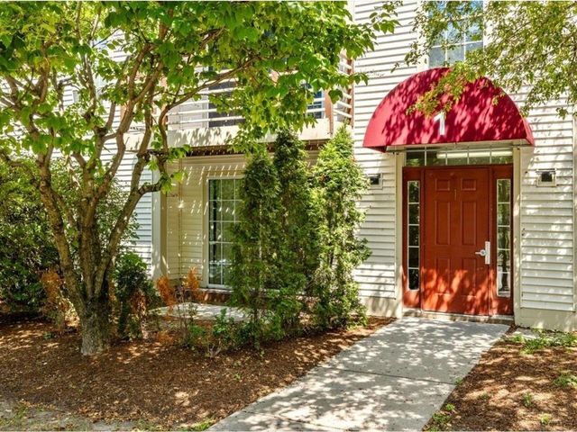 5 Hildred Drive, Burlington, VT 05401
