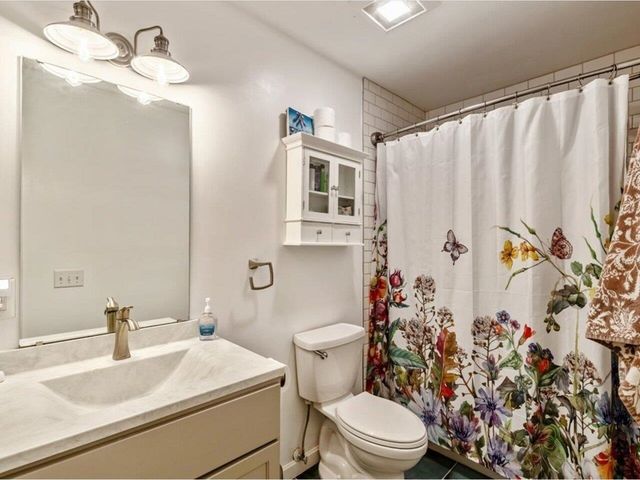 5 Hildred Drive, Burlington, VT 05401