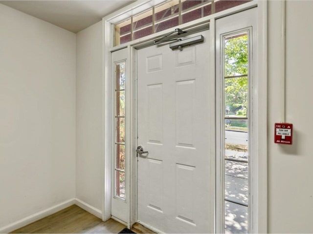 5 Hildred Drive, Burlington, VT 05401