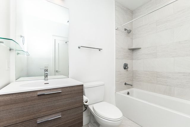 39 A Street 8, Boston, MA 02127