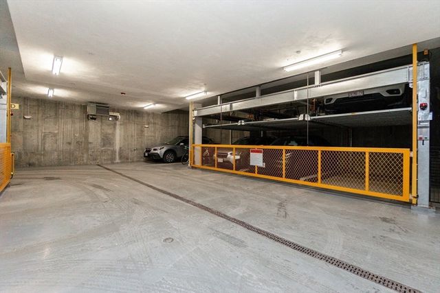 39 A Street 8, Boston, MA 02127