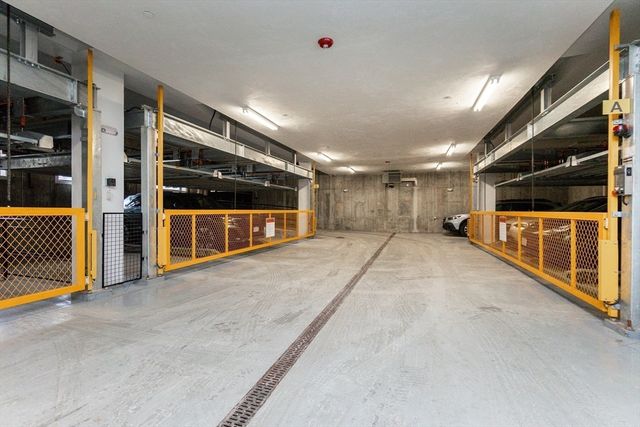 39 A Street 8, Boston, MA 02127