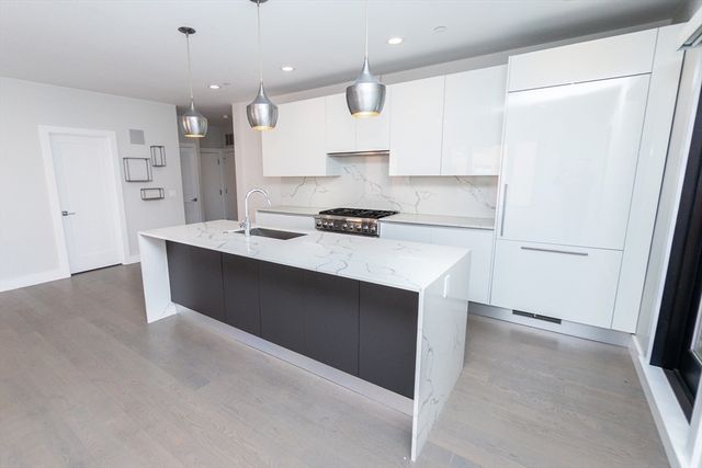 39 A Street 8, Boston, MA 02127