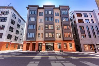 39 A Street 8, Boston, MA 02127