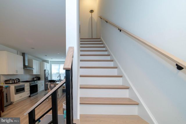 7306 BLADE DR, Falls Church, VA 22042