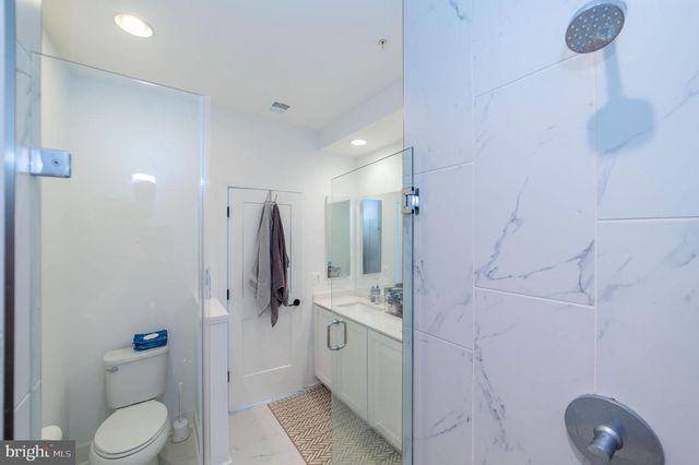 7306 BLADE DR, Falls Church, VA 22042