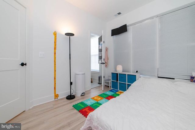 7306 BLADE DR, Falls Church, VA 22042