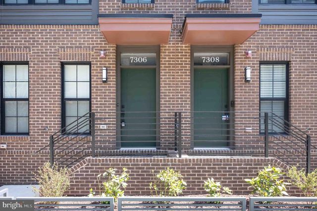 7306 BLADE DR, Falls Church, VA 22042