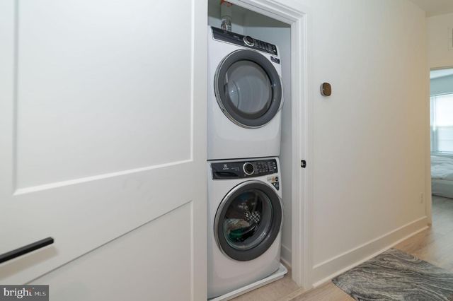 7306 BLADE DR, Falls Church, VA 22042