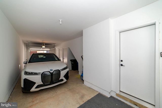 7306 BLADE DR, Falls Church, VA 22042