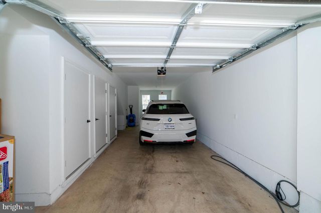 7306 BLADE DR, Falls Church, VA 22042