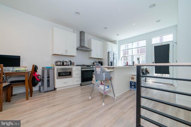 7306 BLADE DR, Falls Church, VA 22042