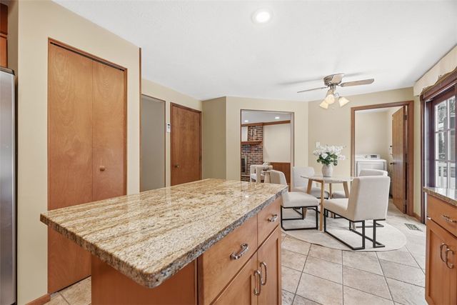 601 Overlook Ct, Marshall, PA 15090