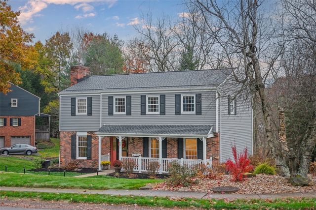 601 Overlook Ct, Marshall, PA 15090