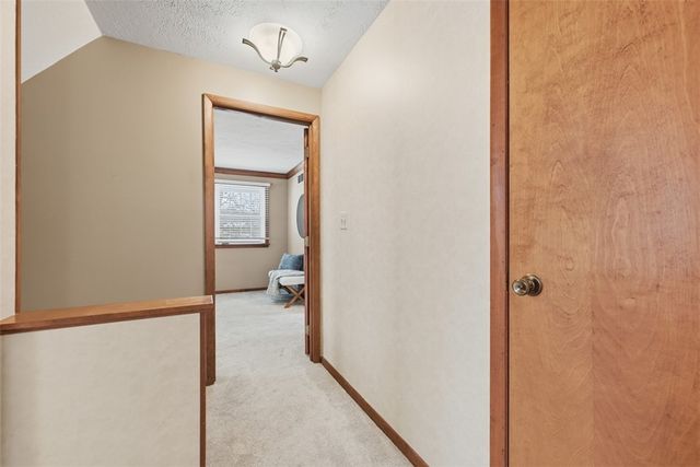 601 Overlook Ct, Marshall, PA 15090