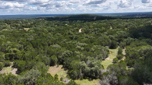 885 HEIMER LANGE RD, Spring Branch, TX 78070
