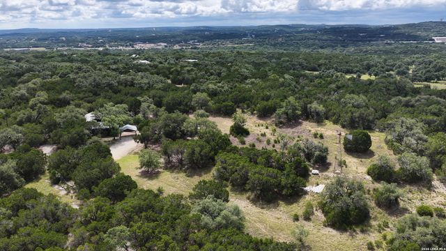 885 HEIMER LANGE RD, Spring Branch, TX 78070