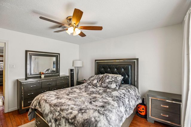 5501 Pecos Street, Dickinson, TX 77539