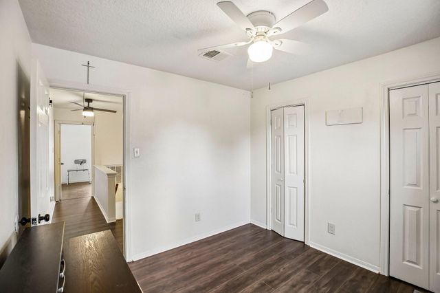 5501 Pecos Street, Dickinson, TX 77539