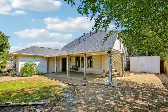 5501 Pecos Street, Dickinson, TX 77539