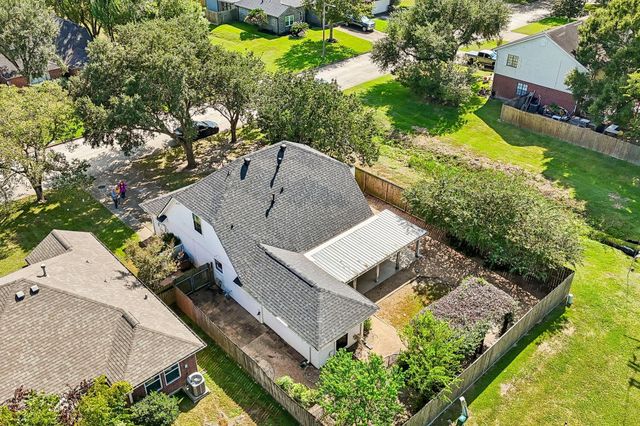 5501 Pecos Street, Dickinson, TX 77539