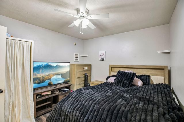 5501 Pecos Street, Dickinson, TX 77539