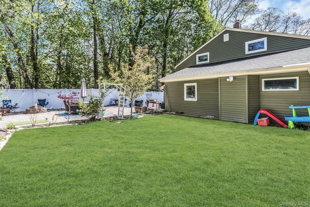 73 Bellecrest Avenue, East Northport, NY 11731