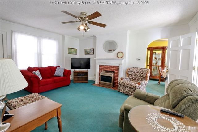 3814 Noyes Avenue Se, Charleston, WV 25304