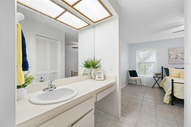 2060 SHEFFIELD COURT, Oldsmar, FL 34677