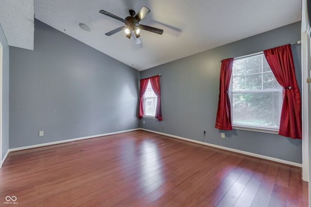 6542 E Edna Mills Drive, Camby, IN 46113