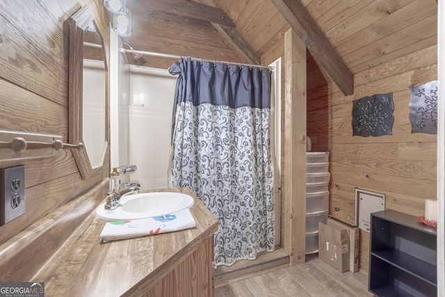 75 Raburn Lake Road, Bremen, GA 30110