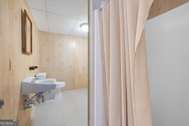 75 Raburn Lake Road, Bremen, GA 30110