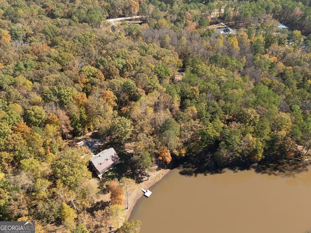 75 Raburn Lake Road, Bremen, GA 30110