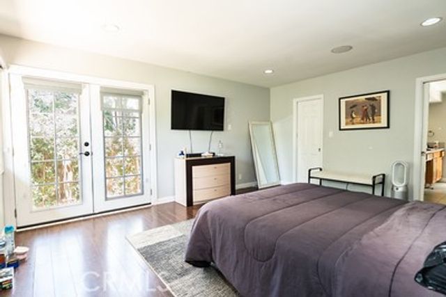 10461 Andora, Chatsworth, CA 91311