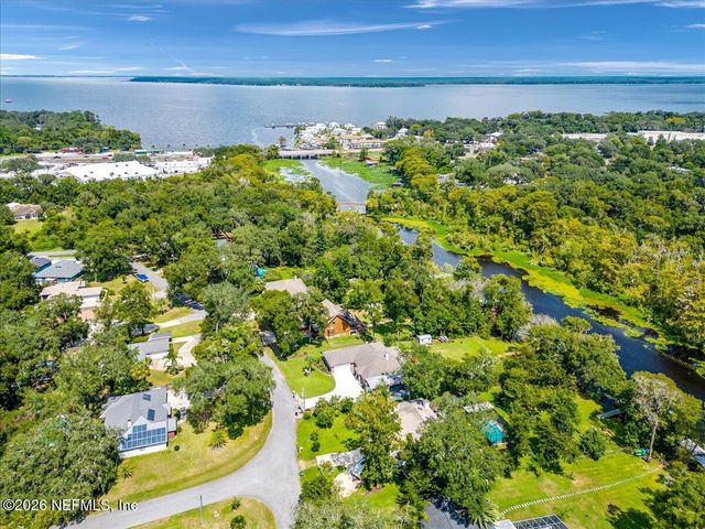 1257 GOVERNORS CREEK Drive, Green Cove Springs, FL 32043