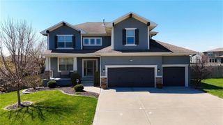 1413 SW Whistle Drive, Lee's Summit, MO 64082