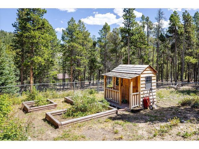 10212 Dowdle Dr, Golden, CO 80403
