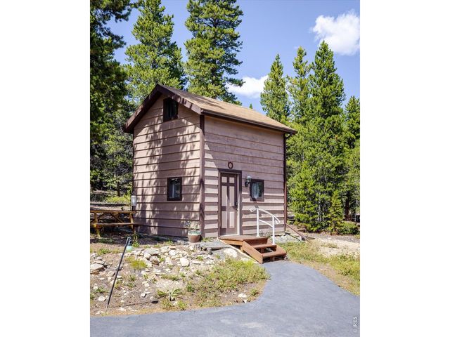 10212 Dowdle Dr, Golden, CO 80403