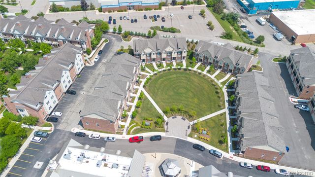 25558 Grandview Lane 38, Novi, MI 48375