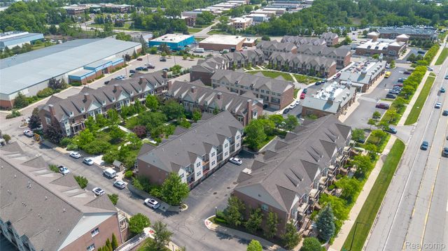 25558 Grandview Lane 38, Novi, MI 48375