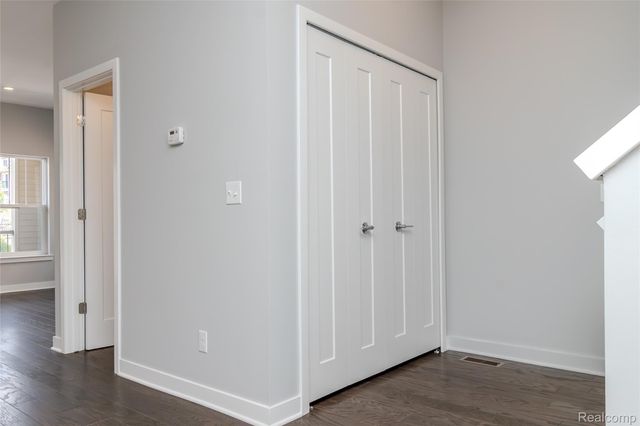 25558 Grandview Lane 38, Novi, MI 48375