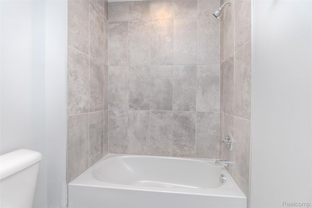 25558 Grandview Lane 38, Novi, MI 48375