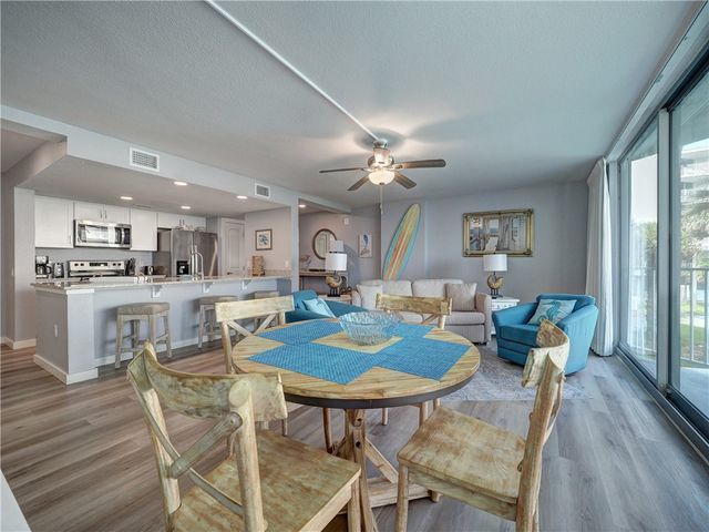 800 Sandcastle Dr 129, Port Aransas, TX 78373