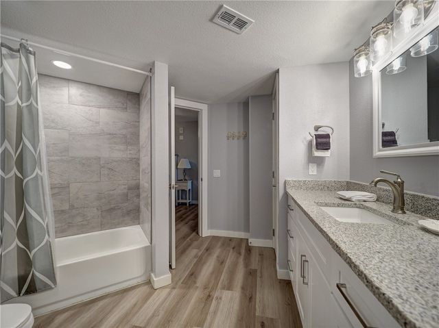 800 Sandcastle Dr 129, Port Aransas, TX 78373