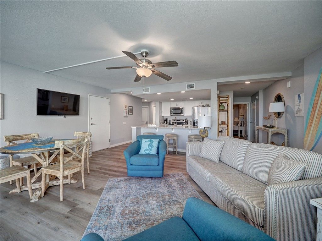 800 Sandcastle Dr 129, Port Aransas, TX 78373 — photo 3