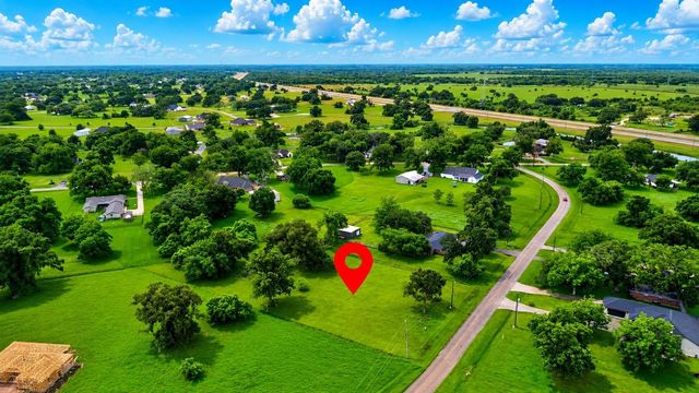 220 Stage Coach Trail, Angleton, TX 77515