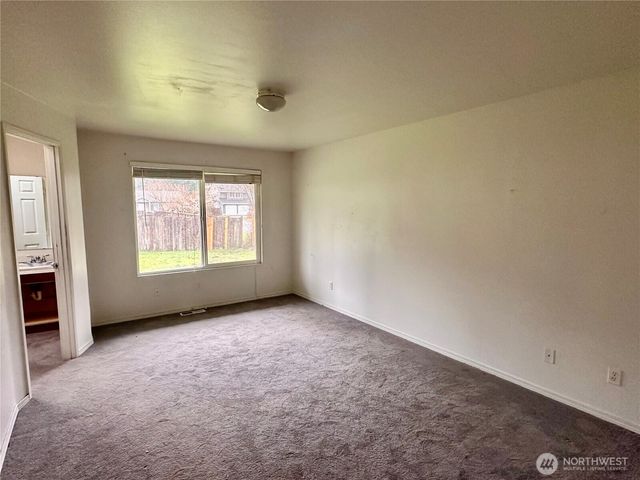 24516 47th Avenue E, Graham, WA 98338