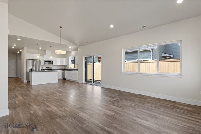 12 Westgate Ave, Bozeman, MT 59718