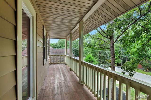 1508 Redbriar Drive, High Ridge, MO 63049